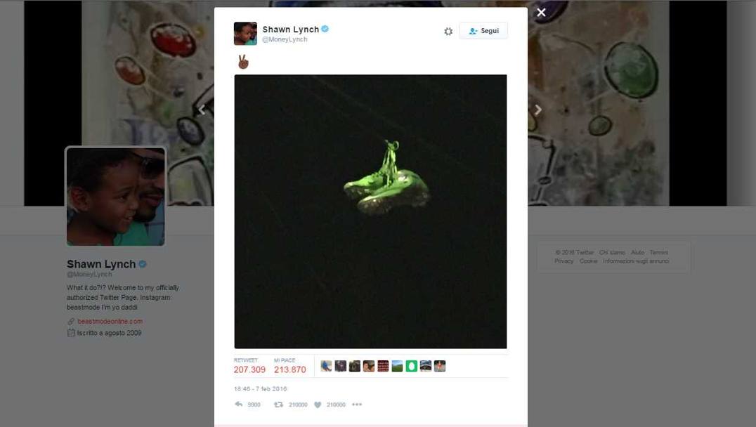 5. La star dell’NFL Shawn Lynch annuncia il ritiro con una foto emblematica – 208.000 retweet